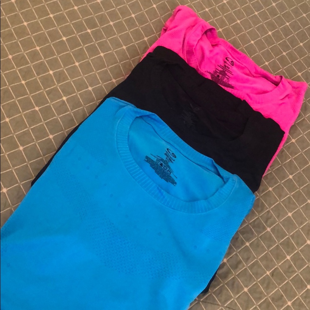 Champion Athletic Tops Size Medium (3)